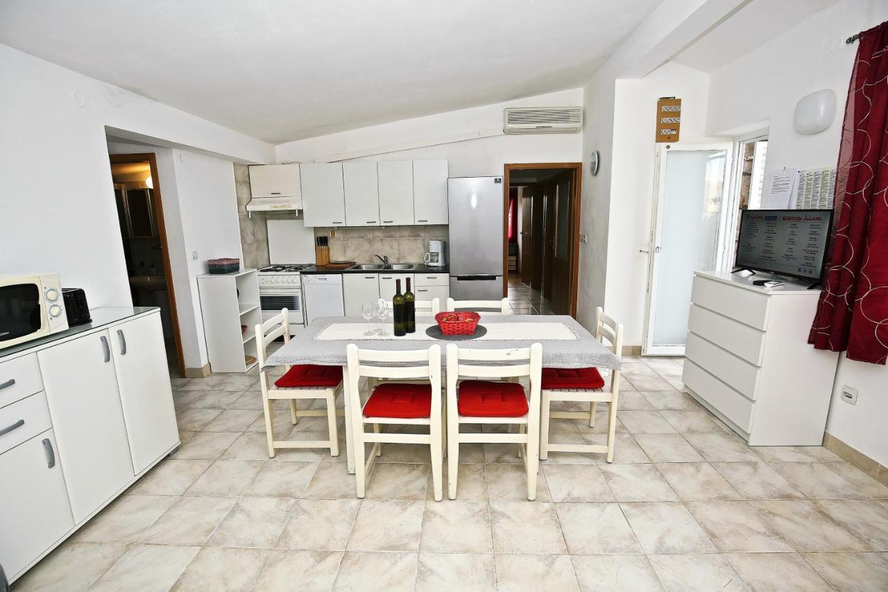 Apartments By The Sea Prizba, Korcula - 9255 Eksteriør bilde